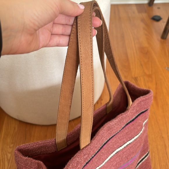 Lucky Brand Jute Tote - Picture 5 of 6